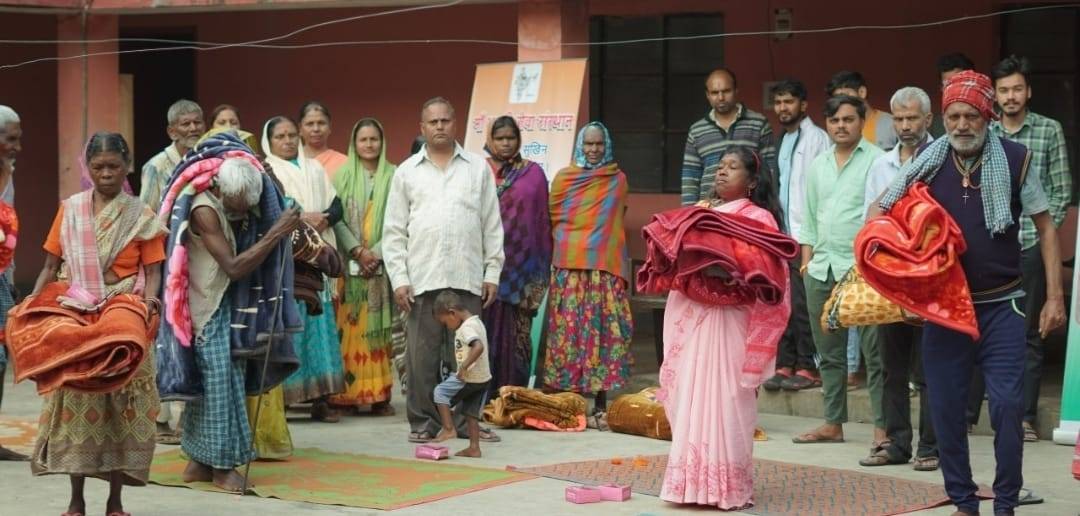 blankets and sweaters distribution-ranchi-jharkhand